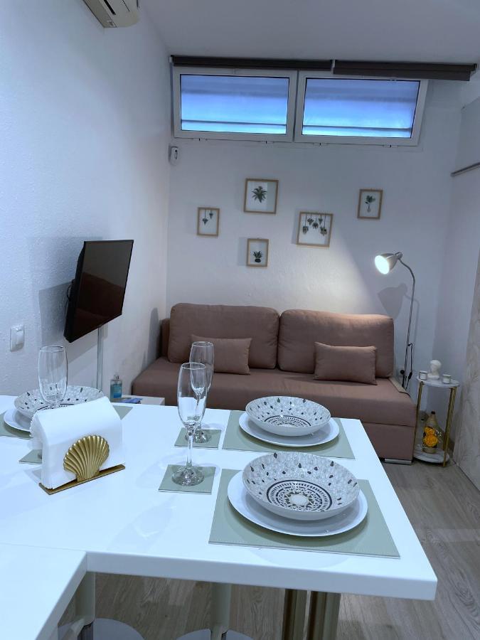 Precioso Apartamento Cerca De La Playa. Apartment Benalmadena Bagian luar foto